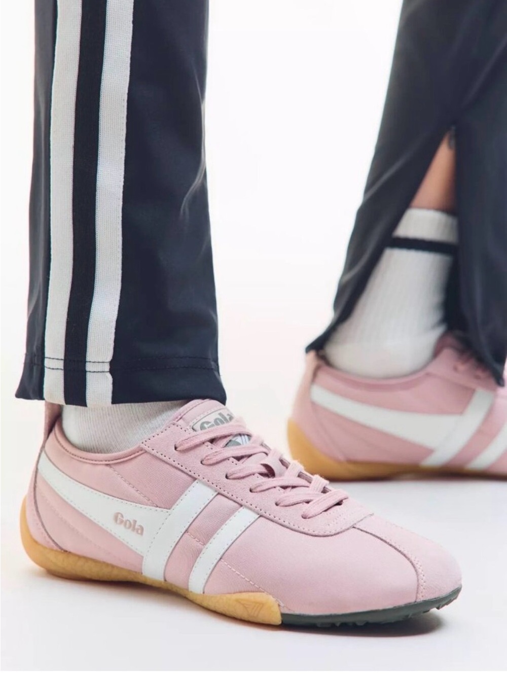 Gola Anthropologie-Exclusive Curve Sneakers in Chalk Pink